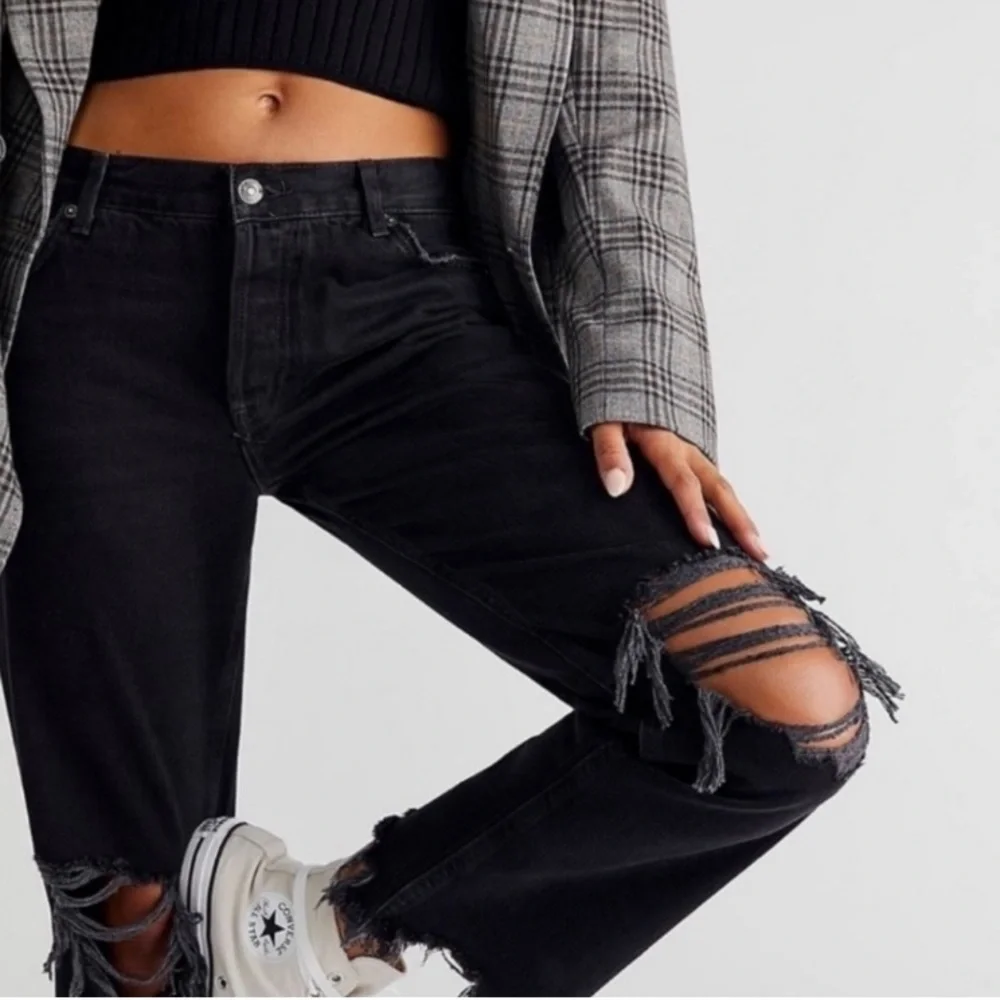Free People Maggie Mid Rise Straight Leg Black Distressed Jeans